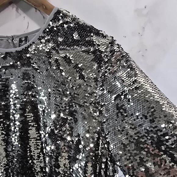 Volcom X Georgia May Jagger Shirt Womens Large All Over Sequin Silver Topper - Picture 10 of 11